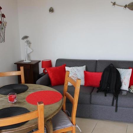 דירות T2 Coquet Le Lavandou Plein Centre Vue Mer Exceptionnelle. מראה חיצוני תמונה