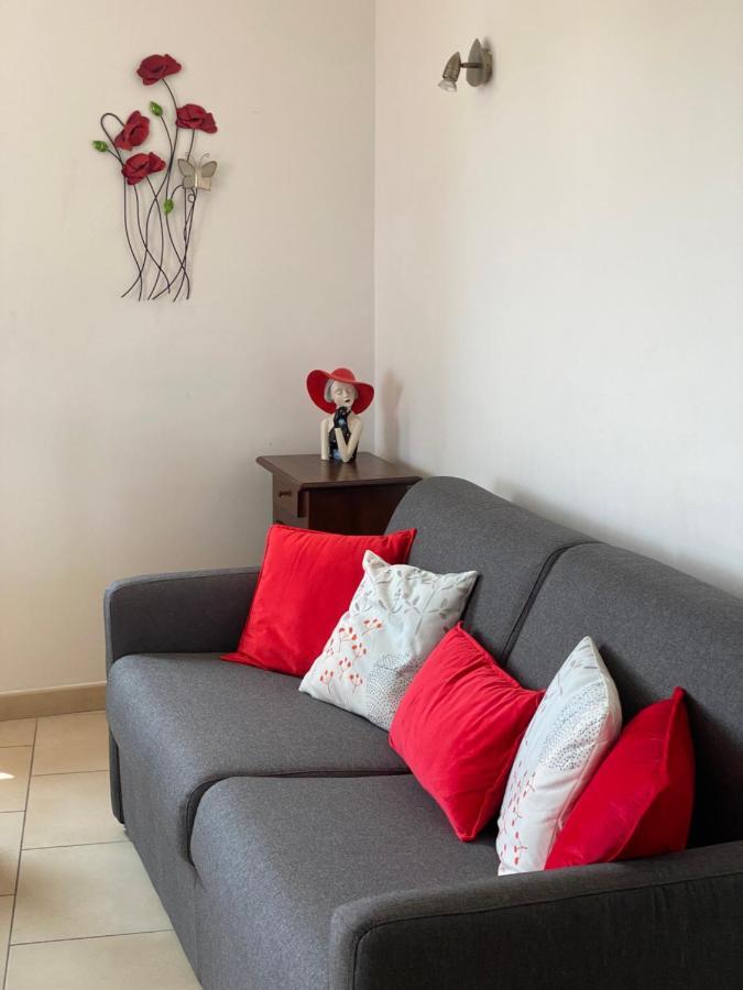דירות T2 Coquet Le Lavandou Plein Centre Vue Mer Exceptionnelle. מראה חיצוני תמונה